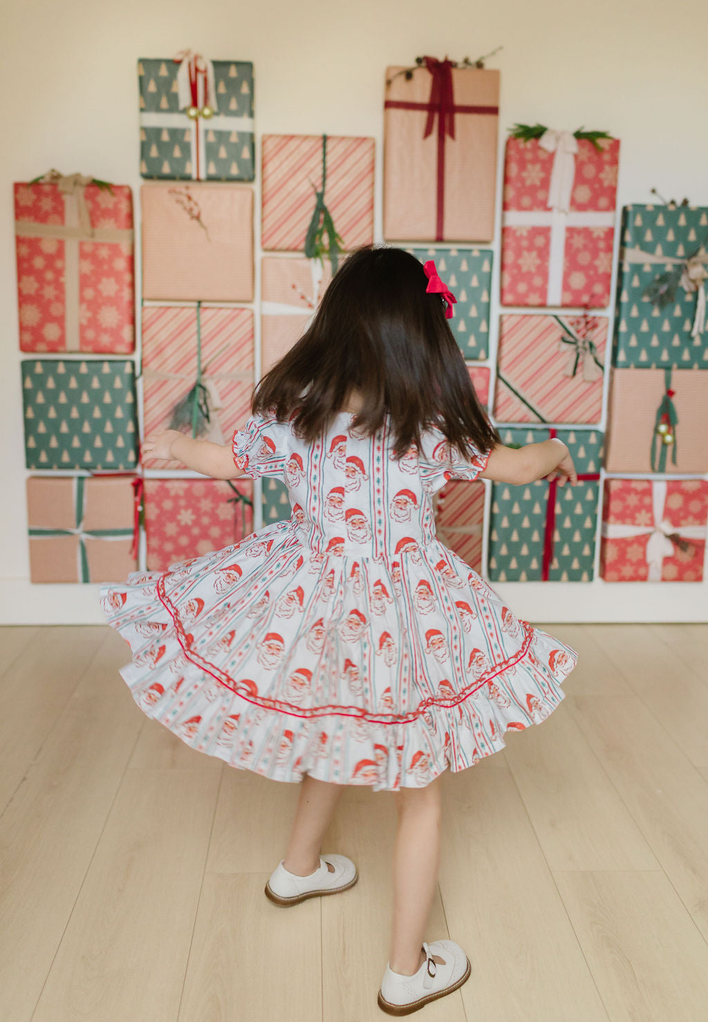 Aura Poplin Dress in Vintage Santa