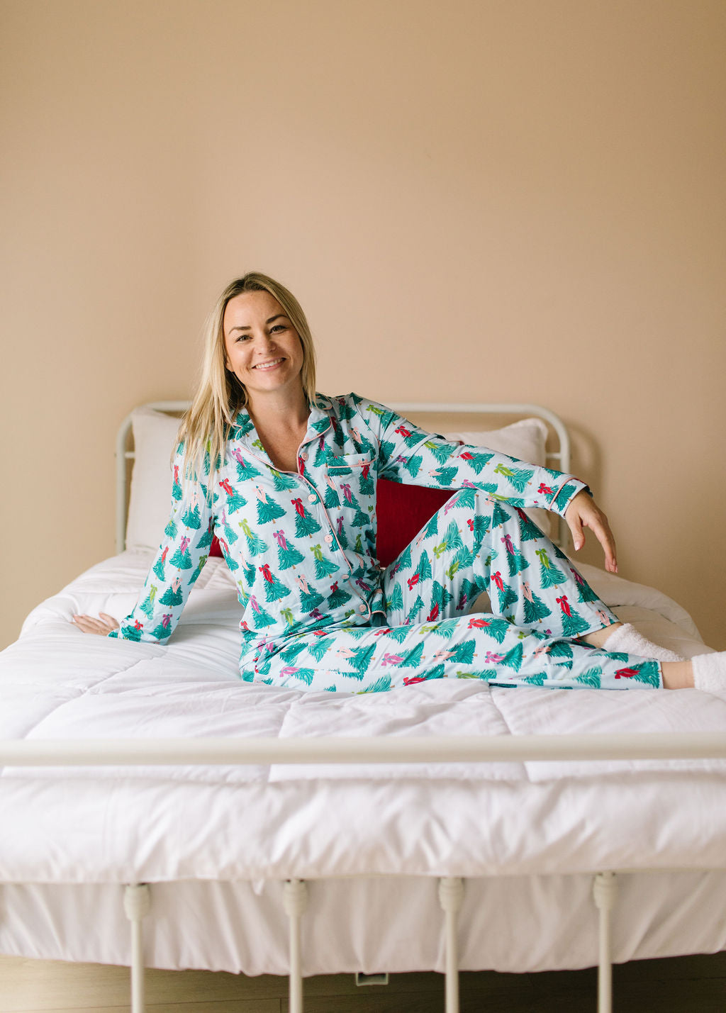 Women's PJ Set in Trim The Tree