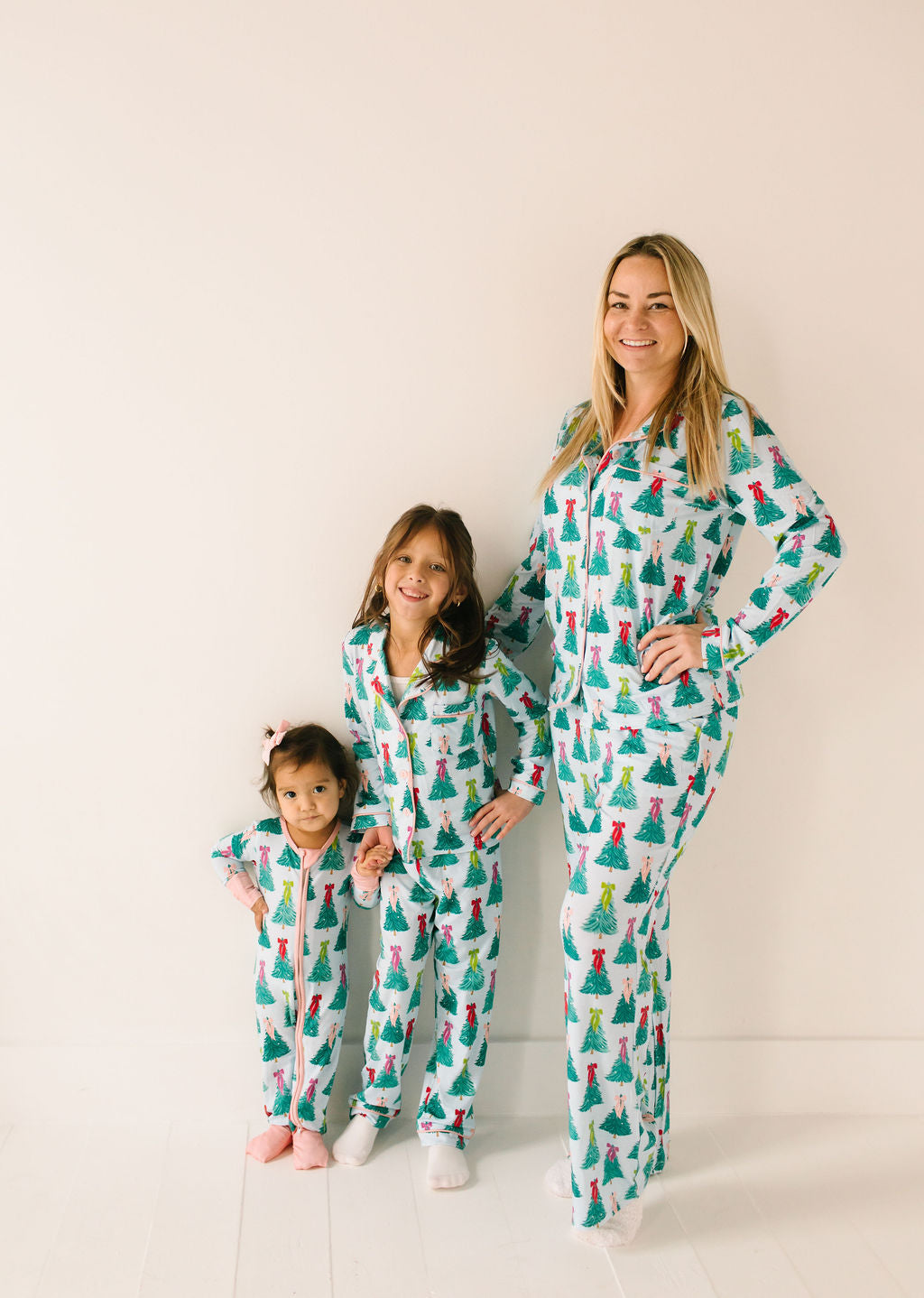 Women's PJ Set in Trim The Tree