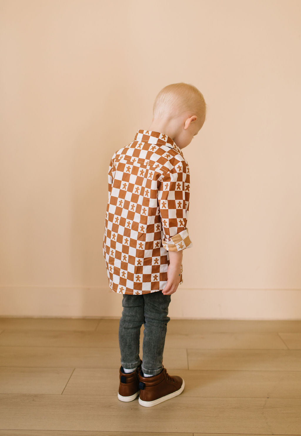 Boys Button Down in Gingerbread