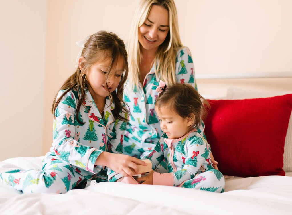 Women's PJ Set in Trim The Tree